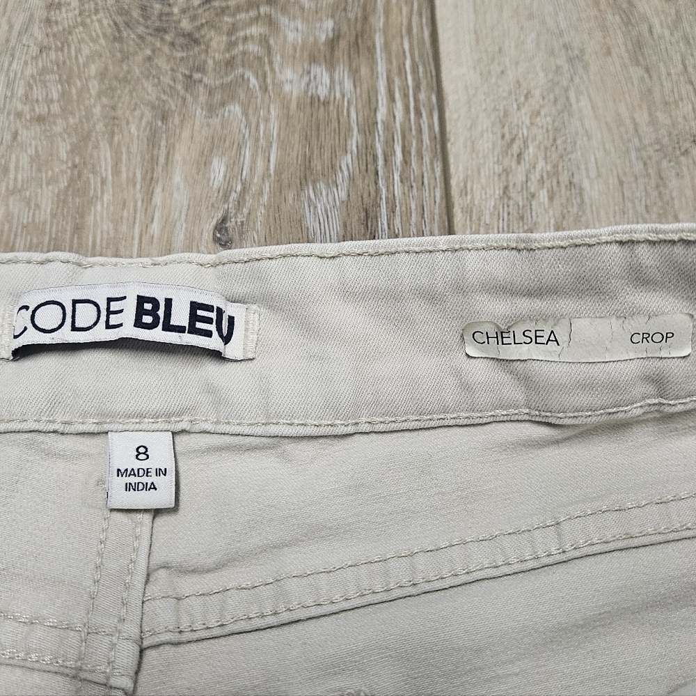 Code Bleu Chelsea Cropped Jeans White Cream Stretch Denim Women's 8 Casual - Picture 6 of 6